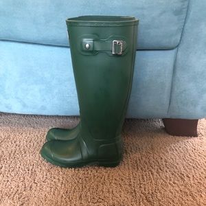 Hunter Boots Women’s Original Tall Green Size 6